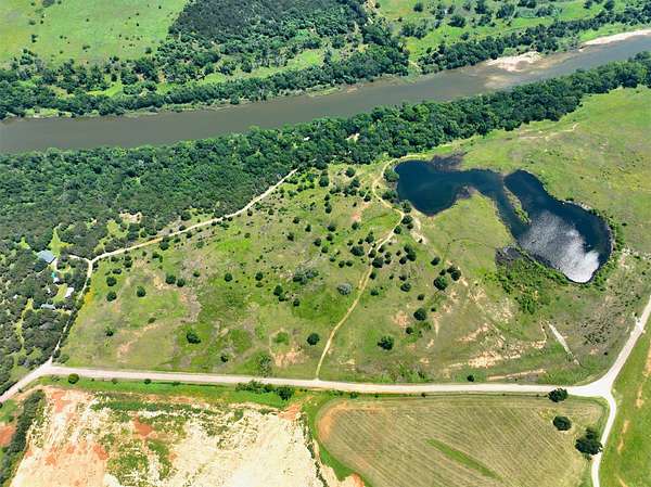 6.68 Acres of Residential Land for Sale in Granbury, Texas