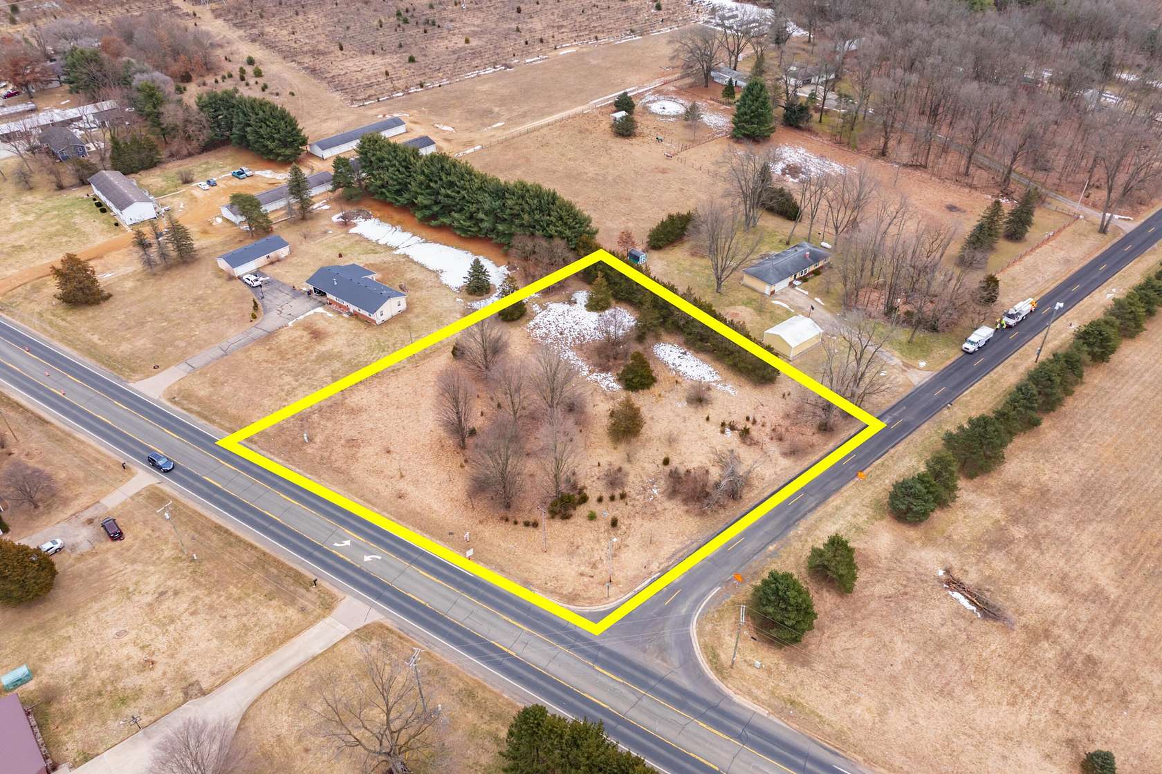 1.3 Acres of Residential Land for Sale in Mattawan, Michigan