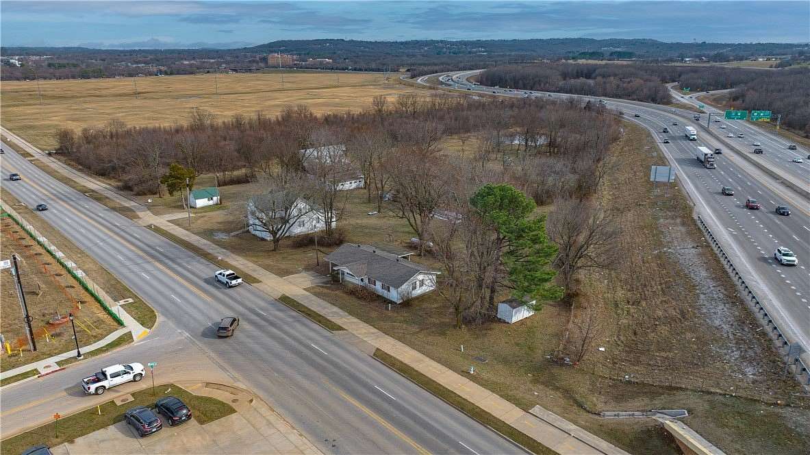 4 Acres of Commercial Land for Sale in Fayetteville, Arkansas