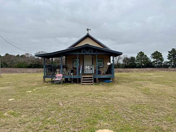 4.84 Acres of Land with Home for Sale in Grapeland, Texas
