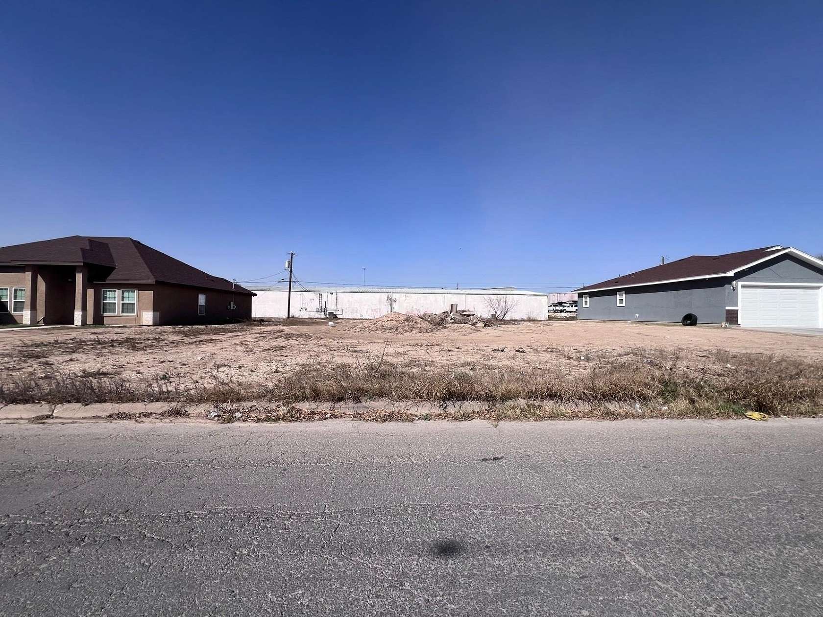 0.2 Acres of Mixed-Use Land for Sale in Del Rio, Texas