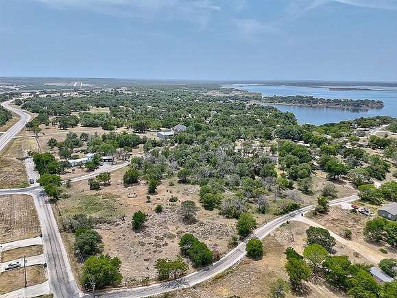 4.7 Acres of Residential Land for Sale in Bridgeport, Texas - LandSearch