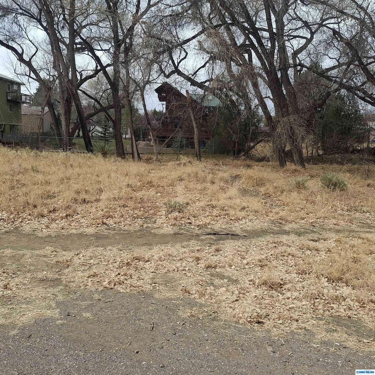 0.11 Acres of Land for Sale in Silver City, New Mexico