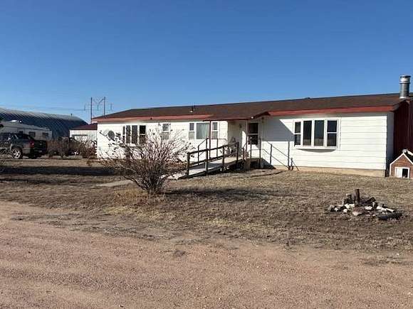 8.23 Acres of Residential Land with Home for Sale in Yuma, Colorado