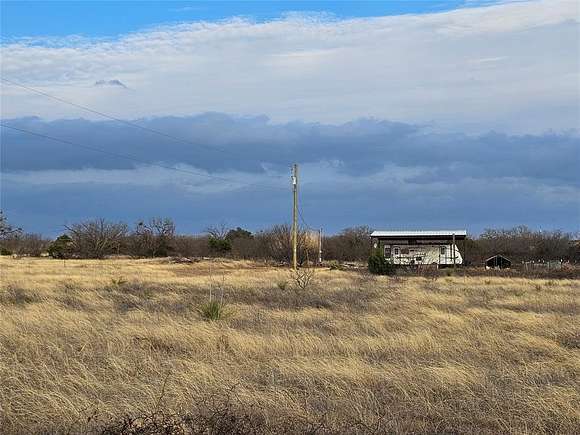 5 Acres of Land for Sale in Bangs, Texas