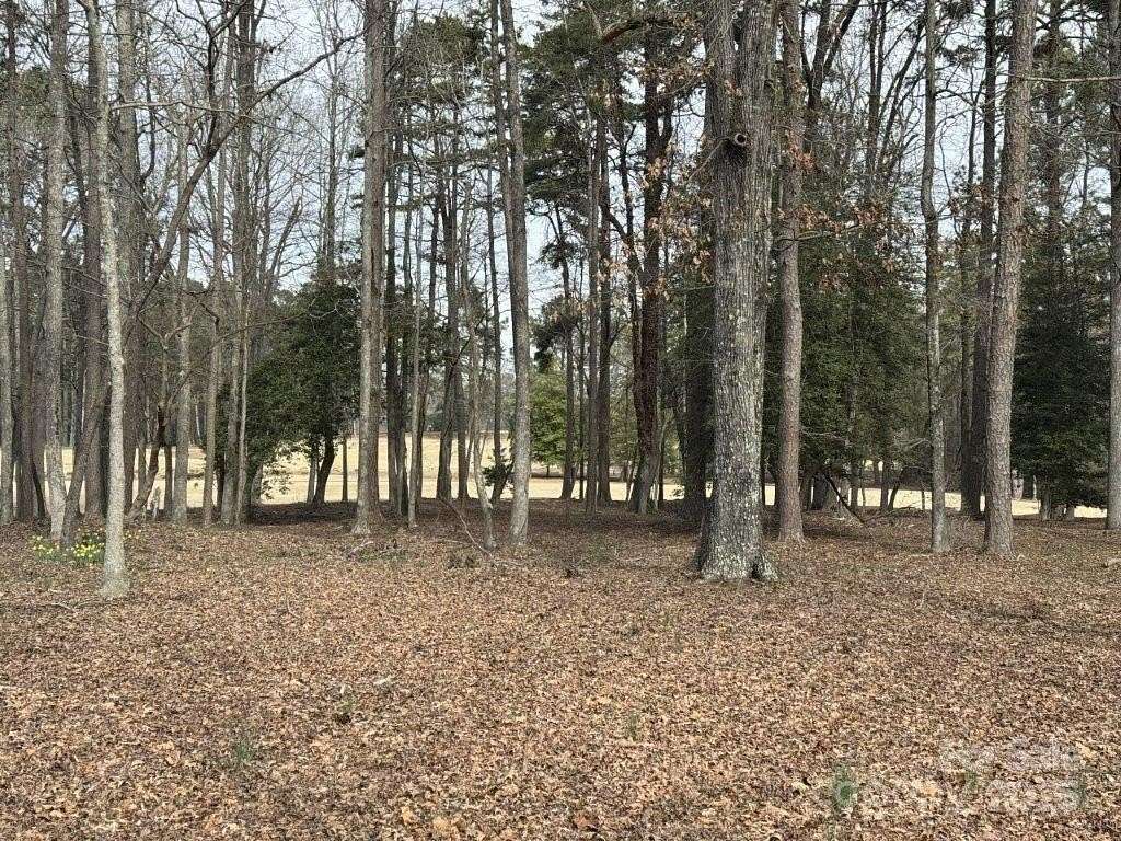 1 Acre of Residential Land for Sale in New London, North Carolina