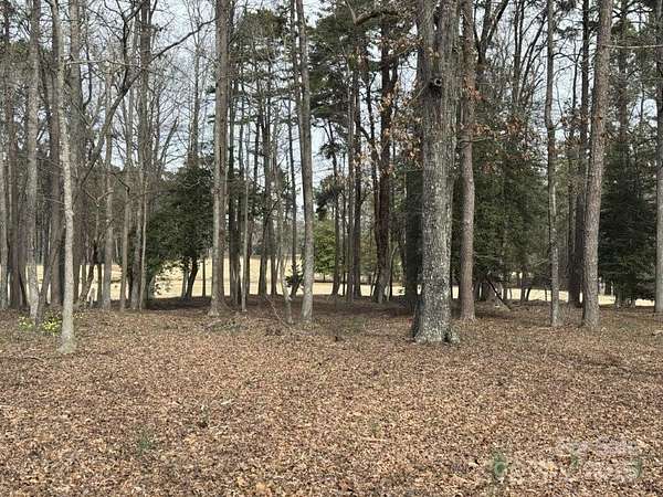 1 Acre of Residential Land for Sale in New London, North Carolina