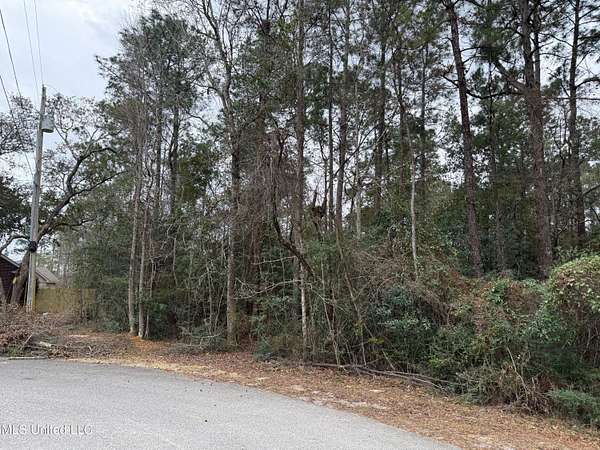0.24 Acres of Residential Land for Sale in Diamondhead, Mississippi