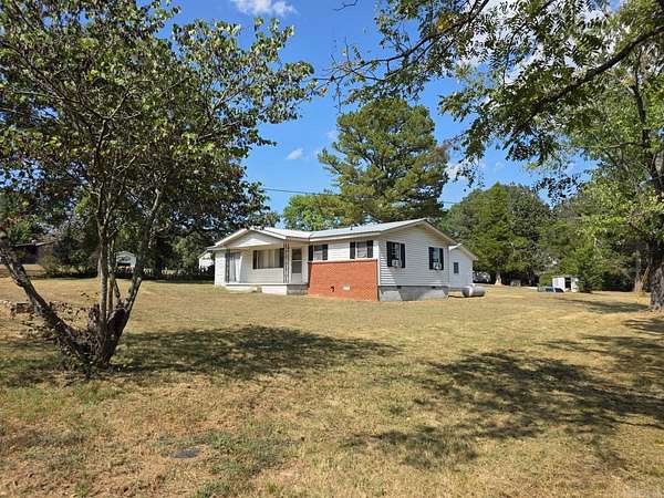 3 Acres of Residential Land with Home for Sale in Pleasant Grove, Arkansas