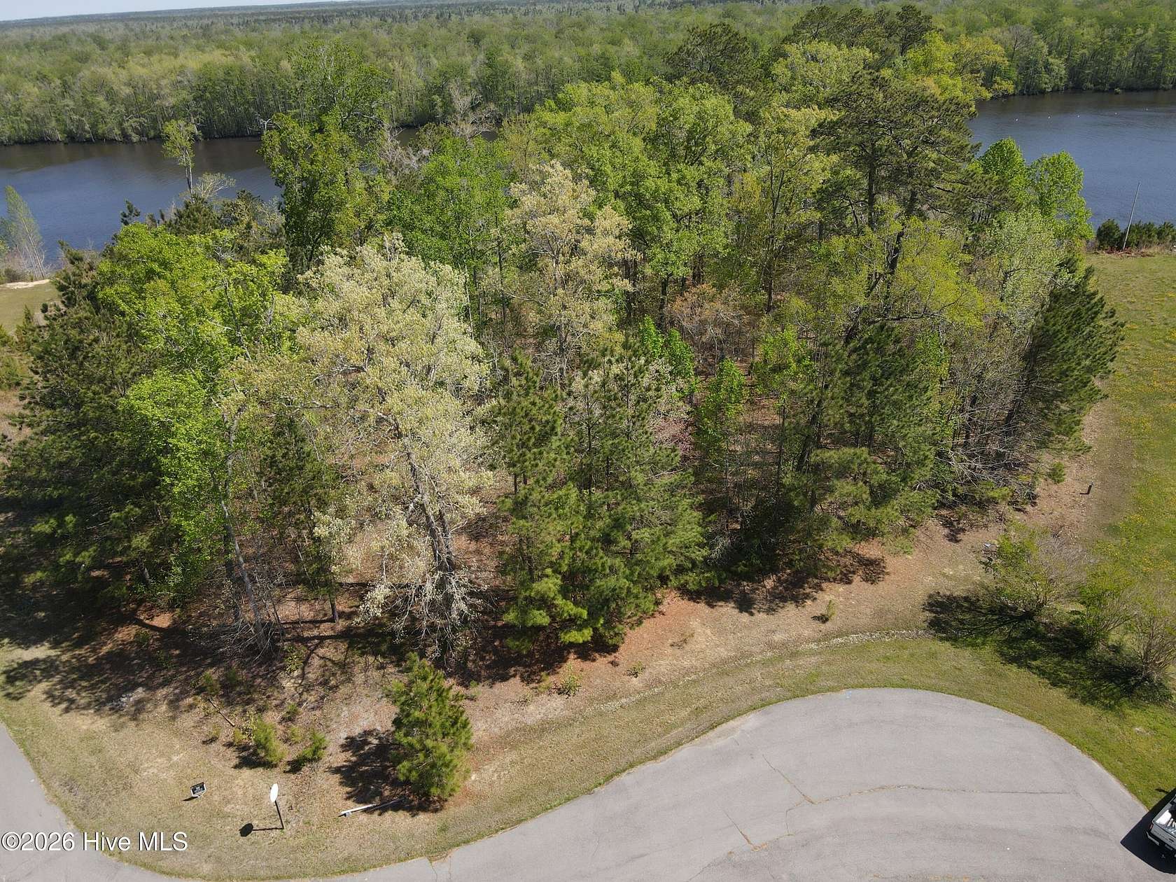 0.92 Acres of Residential Land for Sale in Winton, North Carolina