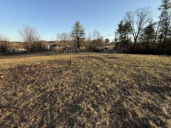 2.6 Acres of Residential Land for Sale in London, Kentucky