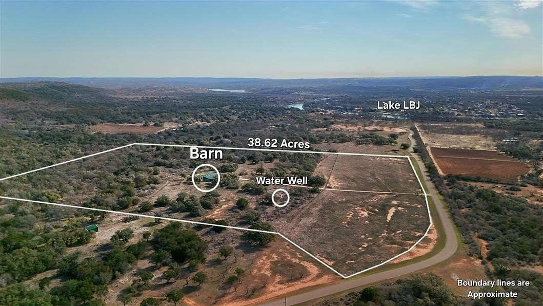 38.6 Acres of Agricultural Land for Sale in Buchanan Dam, Texas