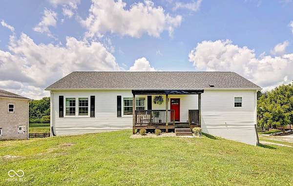 5.25 Acres of Residential Land with Home for Sale in Gosport, Indiana