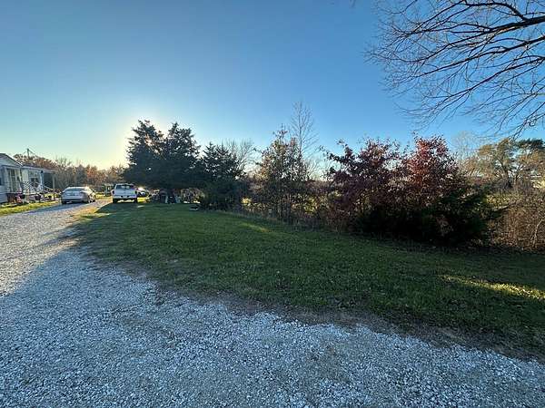 3.4 Acres of Land for Sale in Brashear, Missouri