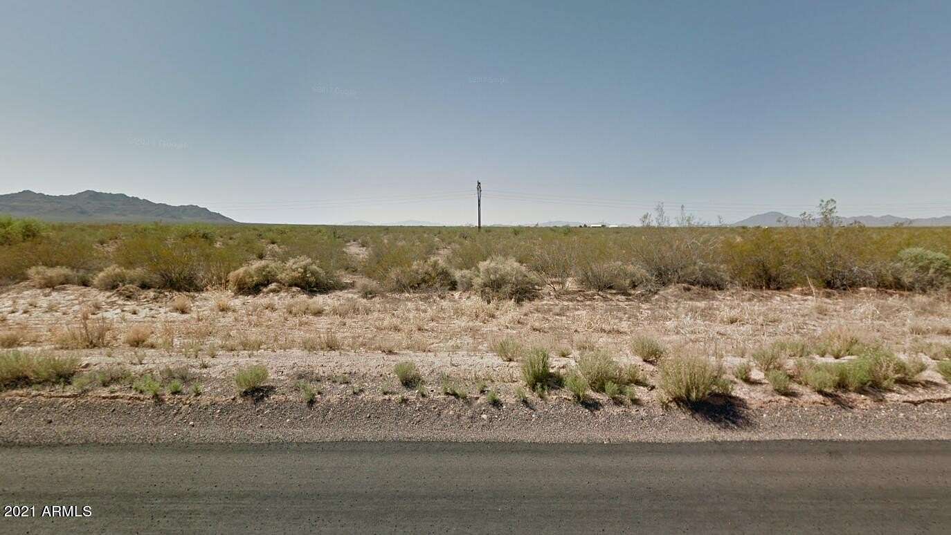 3.35 Acres of Land for Sale in Red Rock, Arizona