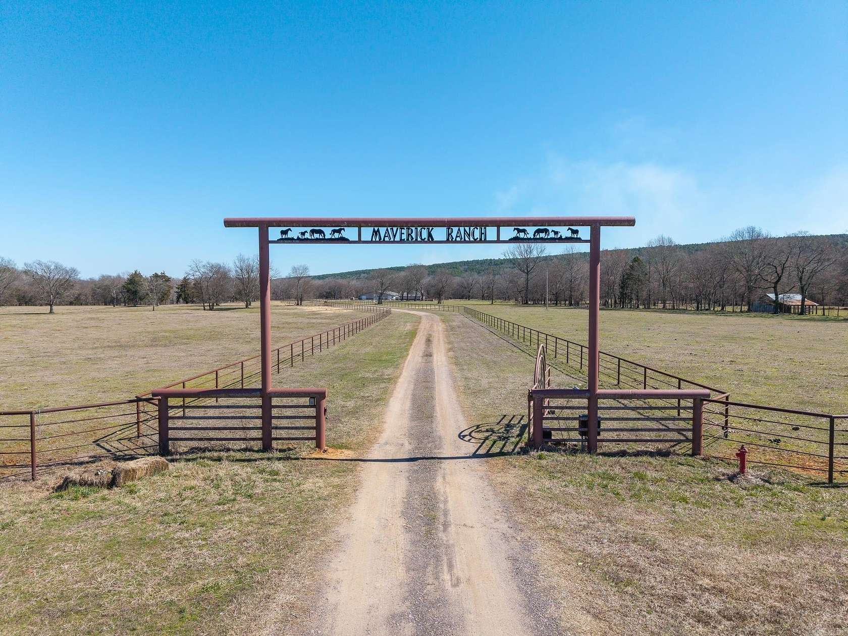 301 Acres of Land with Home for Sale in Harvey, Arkansas