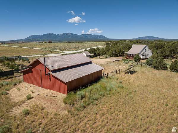 6 Acres of Land with Home for Sale in Monticello, Utah