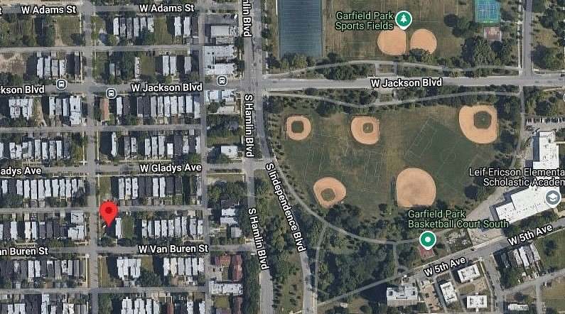 0.18 Acres of Residential Land for Sale in Chicago, Illinois