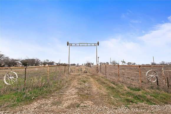 22.2 Acres of Agricultural Land for Sale in Era, Texas