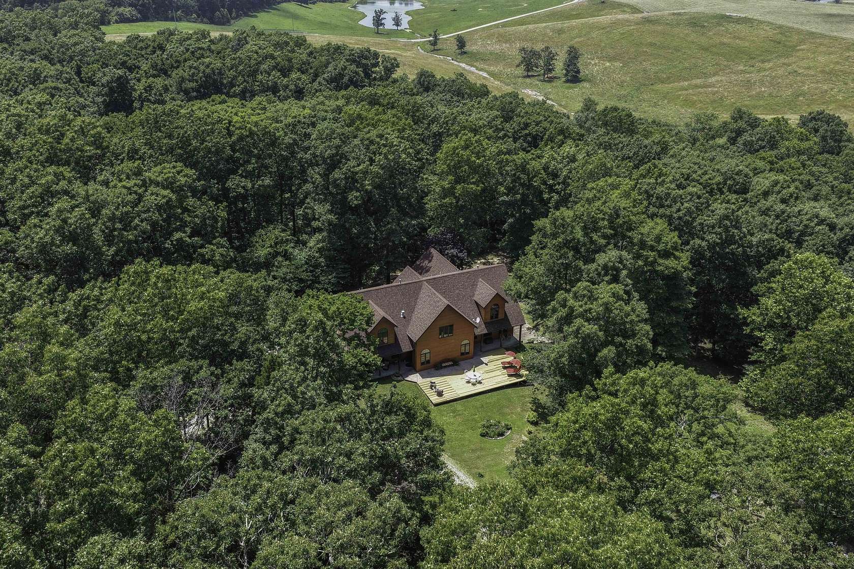 158 Acres of Land with Home for Sale in Squires, Missouri