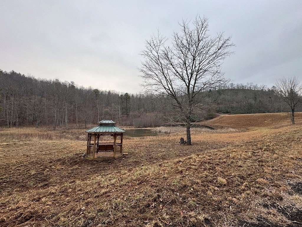 2.24 Acres of Land for Sale in Hiawassee, Georgia