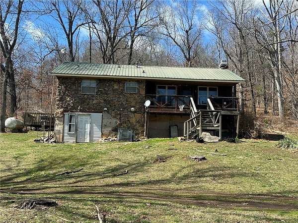 20 Acres of Land with Home for Sale in Berryville, Arkansas
