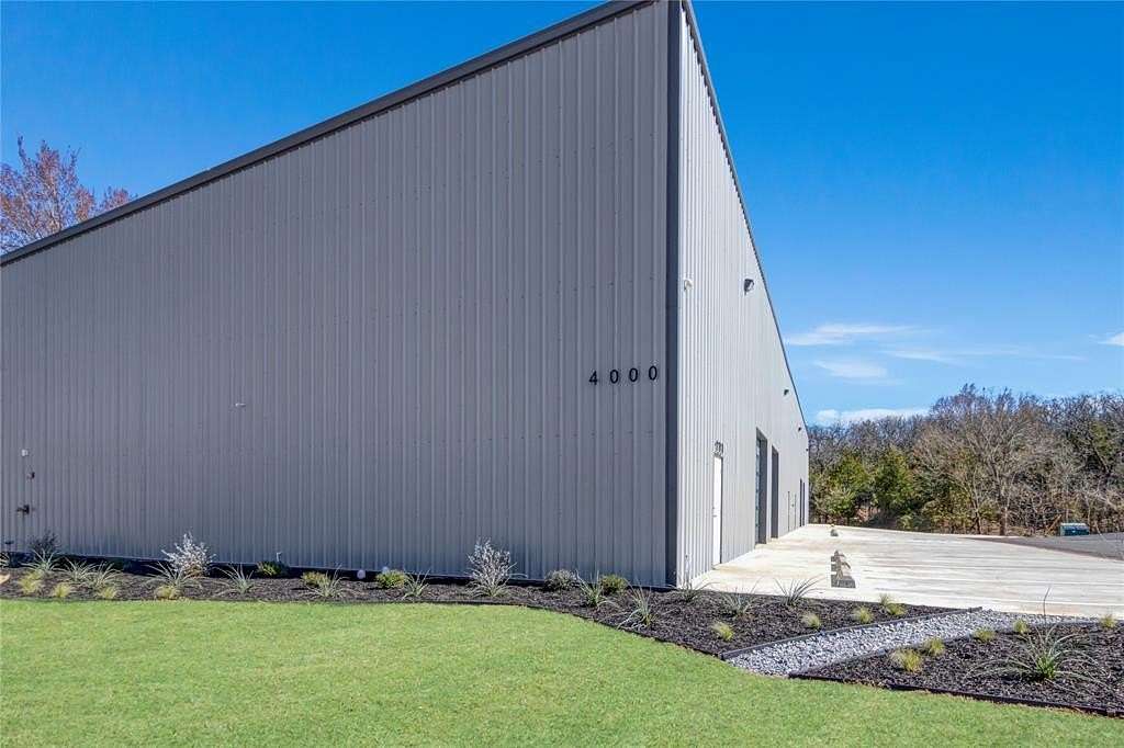 4 Acres of Commercial Land for Lease in Denison, Texas