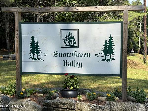 1.47 Acres of Land for Sale in Lake Luzerne, New York