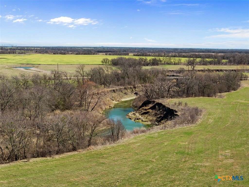 118 Acres of Land with Home for Sale in Rosebud, Texas