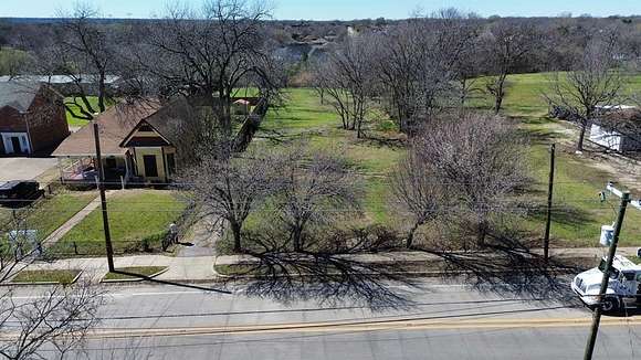 0.9 Acres of Mixed-Use Land for Sale in Lancaster, Texas