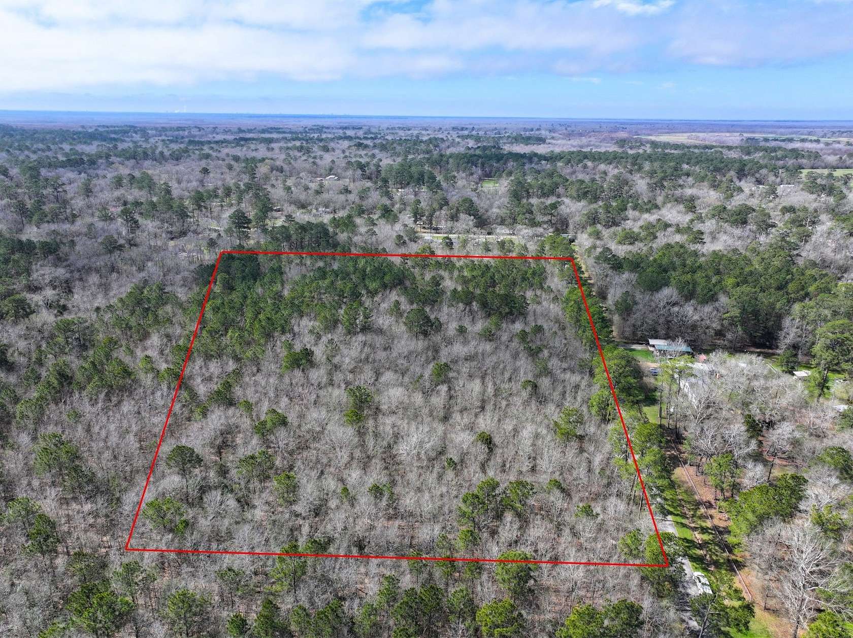 10 Acres of Land for Sale in Liberty, Texas