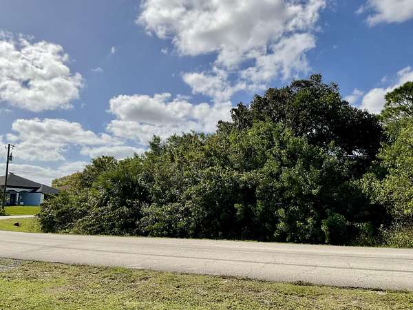 0.26 Acres of Residential Land for Sale in Port St. Lucie, Florida