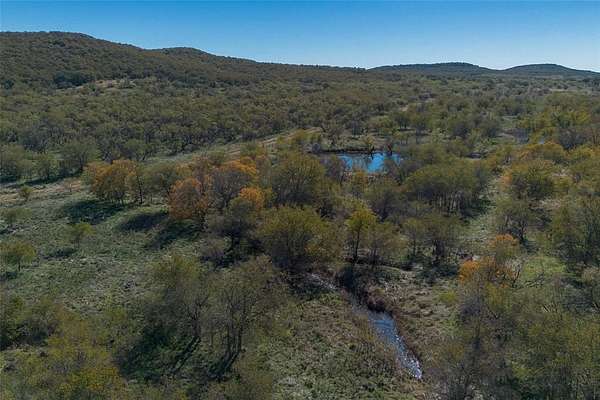 152 Acres of Land for Sale in Jermyn, Texas