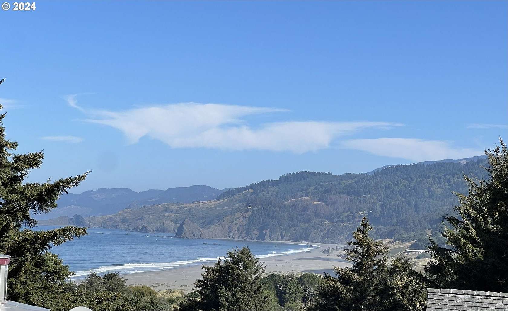 1 Acre of Residential Land for Sale in Gold Beach, Oregon