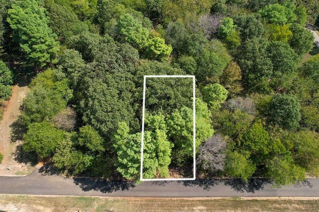 0.25 Acres of Land for Sale in Mount Vernon, Texas
