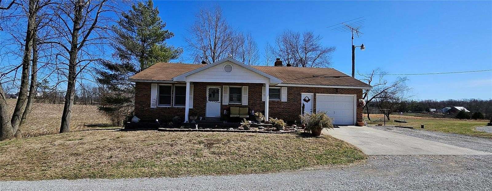 3.15 Acres of Residential Land with Home for Sale in Shawnee Township, Missouri
