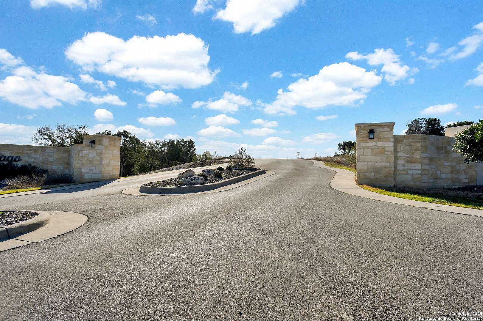 1.5 Acres of Residential Land for Sale in Canyon Lake, Texas