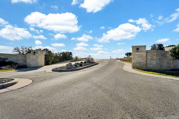 1.5 Acres of Residential Land for Sale in Canyon Lake, Texas