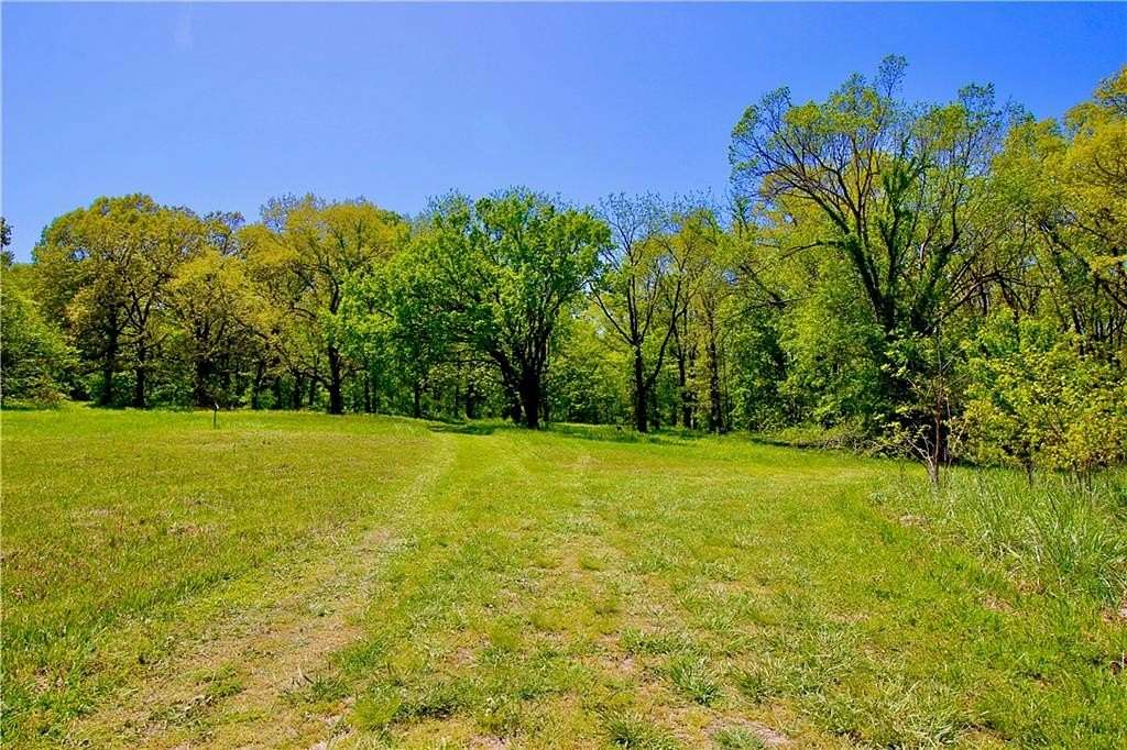 21 Acres of Land for Sale in Berryville, Arkansas
