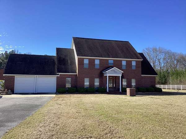 2.6 Acres of Residential Land with Home for Sale in Newton, Mississippi