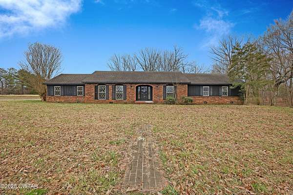 5.75 Acres of Residential Land with Home for Sale in Huron, Tennessee