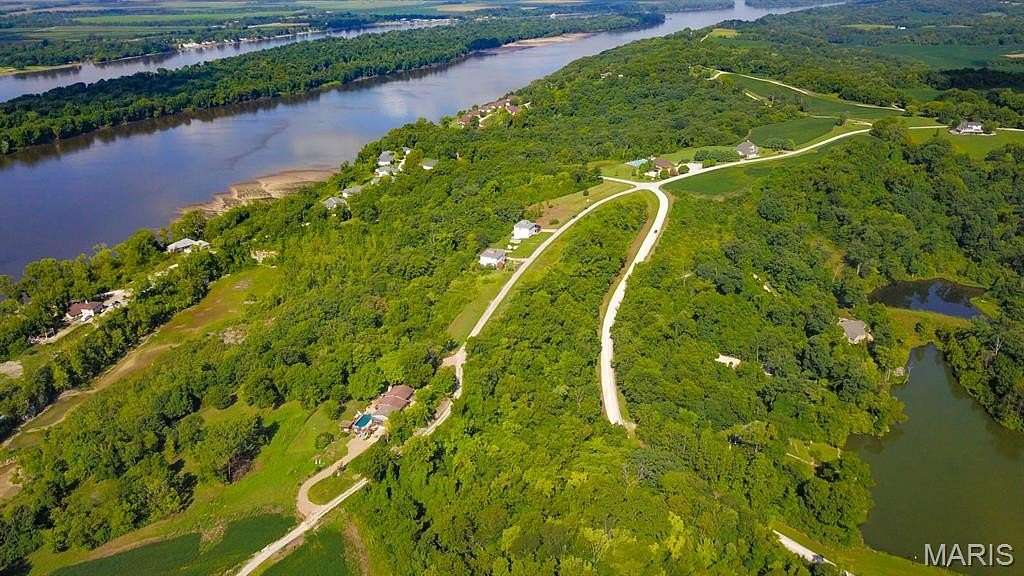 0.57 Acres of Residential Land for Sale in Golden Eagle, Illinois