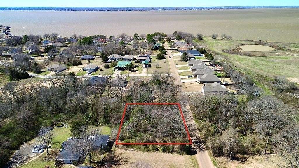 0.39 Acres of Land for Sale in Gun Barrel City, Texas - LandSearch