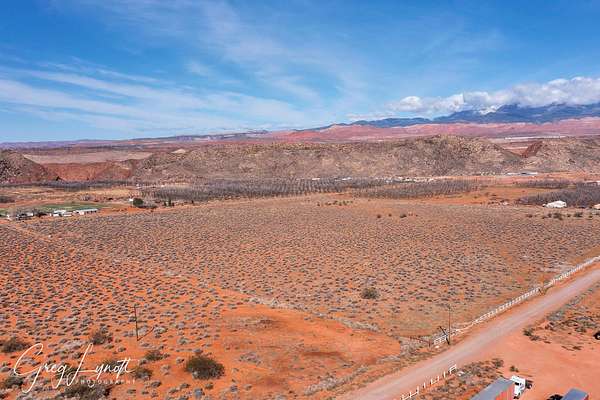 40 Acres of Recreational Land for Sale in Hurricane, Utah