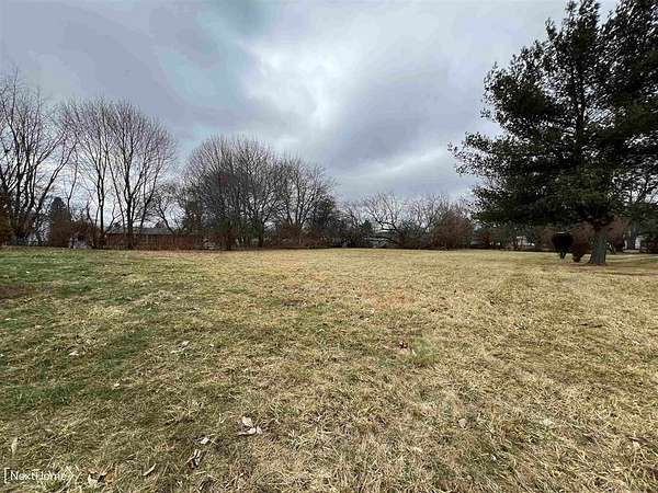 0.47 Acres of Land for Sale in Flint, Michigan