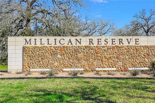 1 Acre of Residential Land for Sale in College Station, Texas