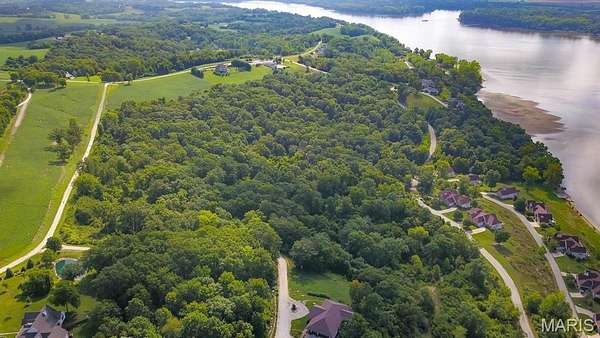 2.67 Acres of Residential Land for Sale in Golden Eagle, Illinois