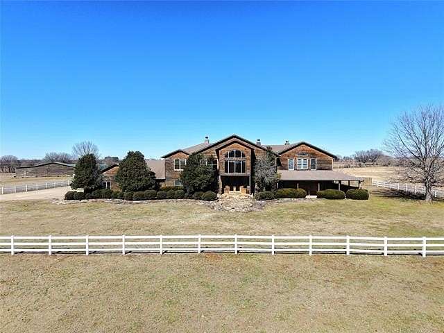 84 Acres of Land with Home for Sale in Porum, Oklahoma