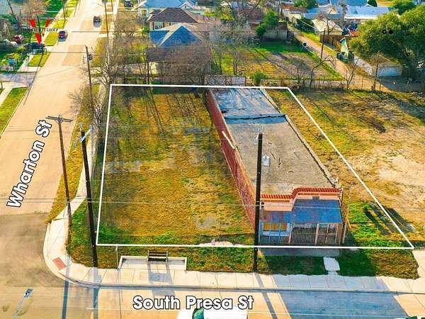 0.32 Acres of Land for Sale in San Antonio, Texas