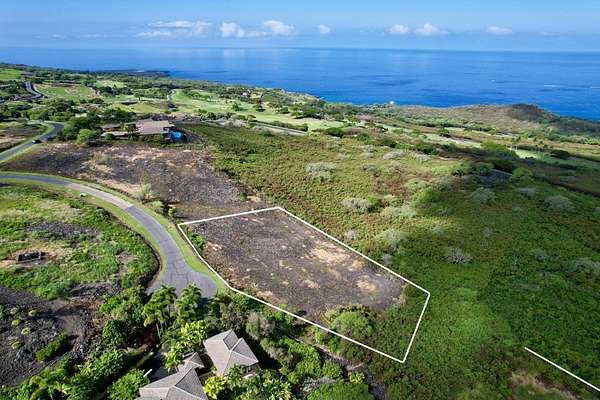 1.27 Acres of Residential Land for Sale in Kealakekua, Hawaii